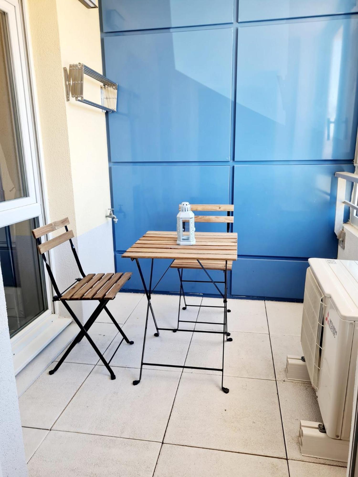 Studio A La Mer Avec Piscine Sete Bagian luar foto